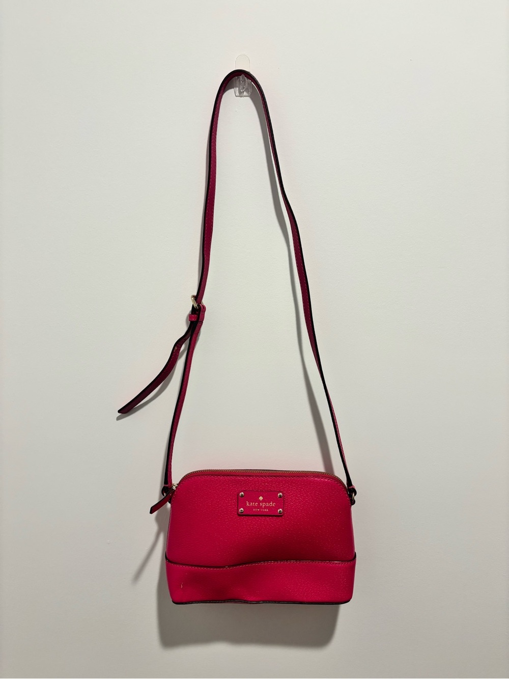 💕Kate Spade Hot Pink Leather Crossbody Bag💕